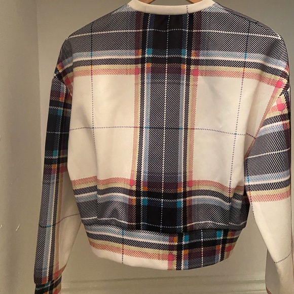 Finders Keepers patterned crop - Picture 2 of 4